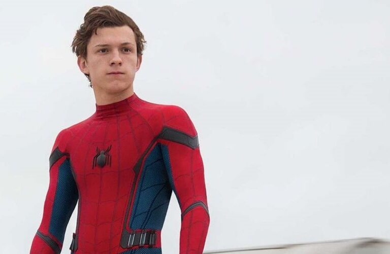 Spider-Man abandona Los Vengadores