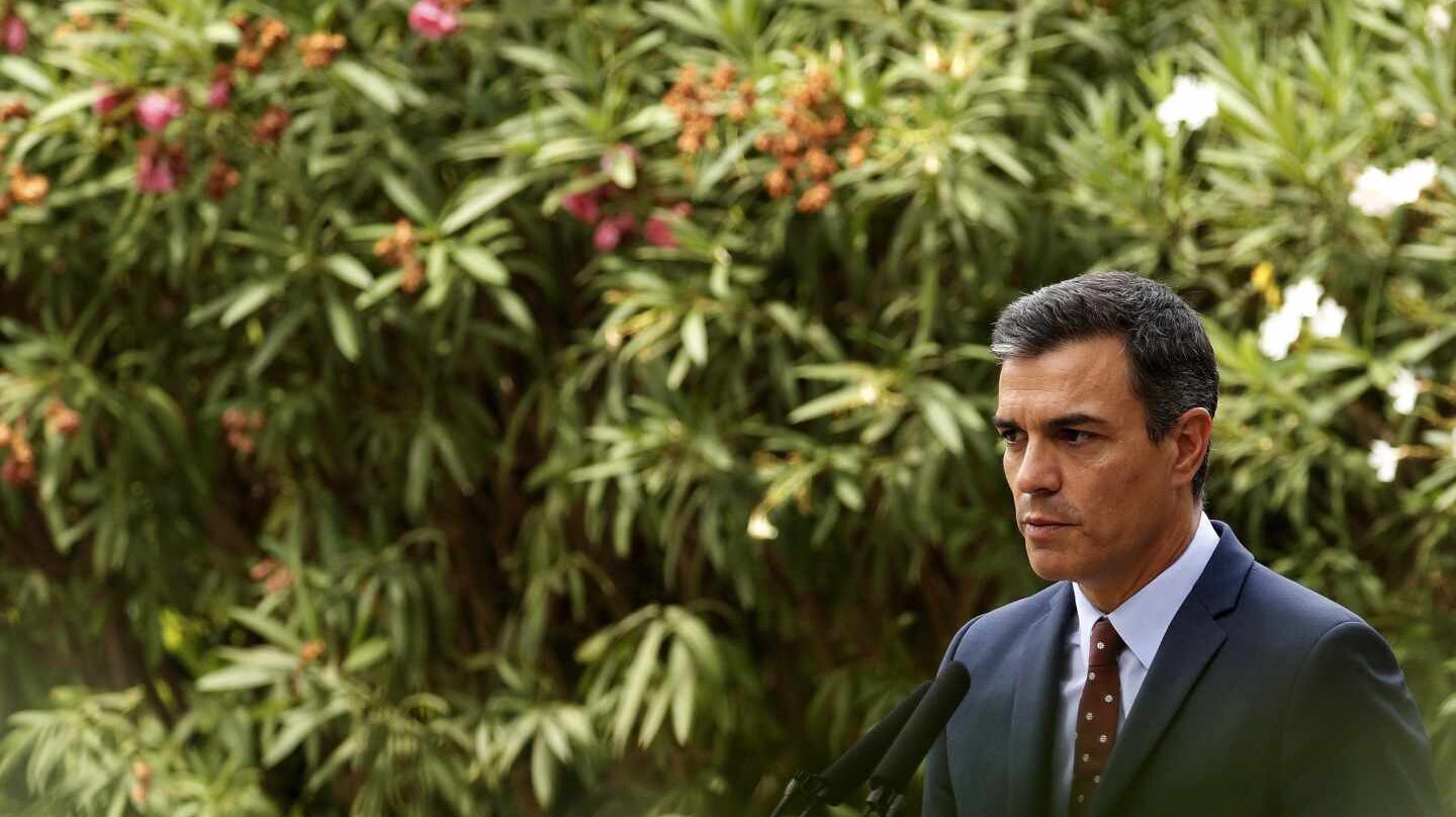 El presidente del Gobierno en funciones, Pedro Sánchez, en el Palacio de Marivent.