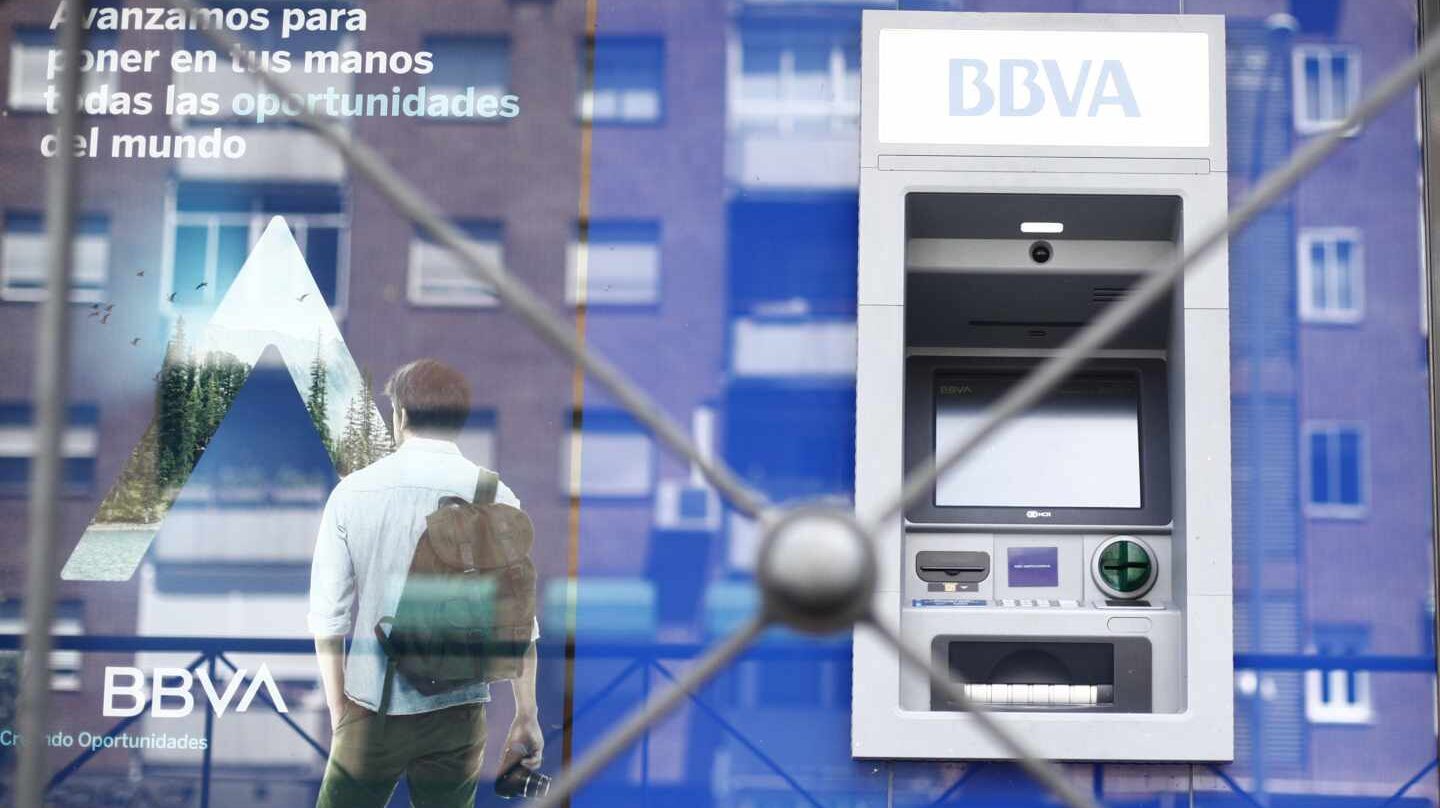 Moody's avisa a BBVA: el golpe a su reputación podría dañar su solvencia.