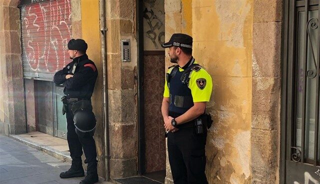 MOSSOS D'ESQUADRA