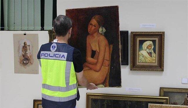 La Policía de la Generalitat impide la venta de una obra falsificada de Modigliani