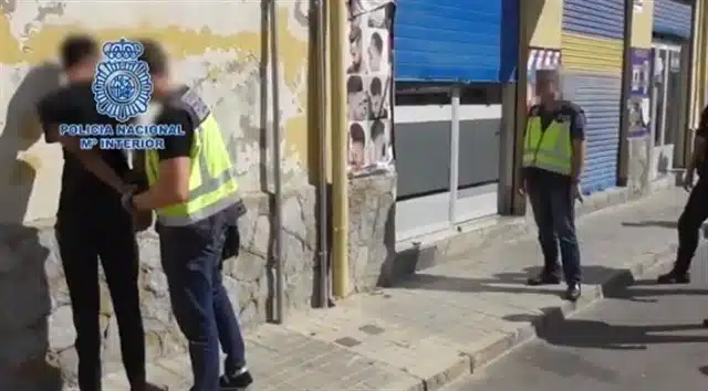 La Policía Nacional detiene en Alicante a un presunto colaborador de Dáesh