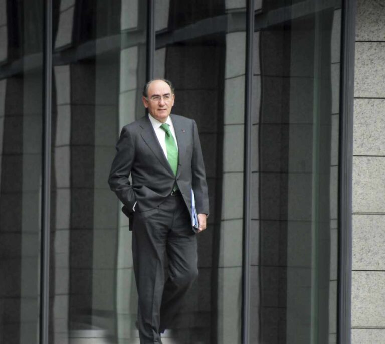 Iberdrola desbanca a Santander y es ya la segunda mayor empresa de la bolsa española