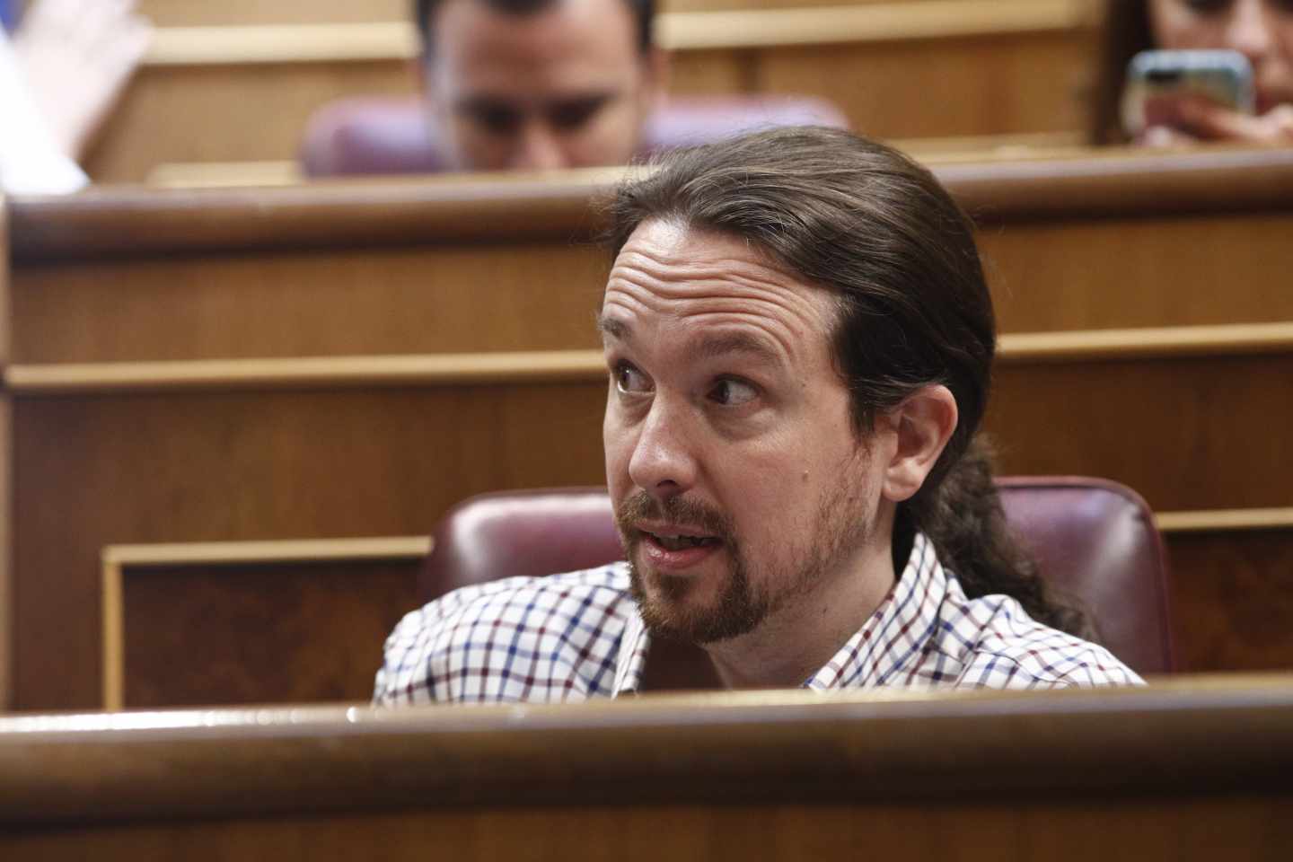 Iglesias durante la segunda y fallida votación en el Congreso de los Diputados para la investidura de Sánchez, el 25 de julio.