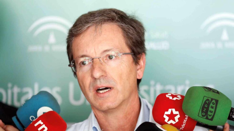 El portavoz sanitario de la Junta de Andalucía, José Miguel Cisneros.