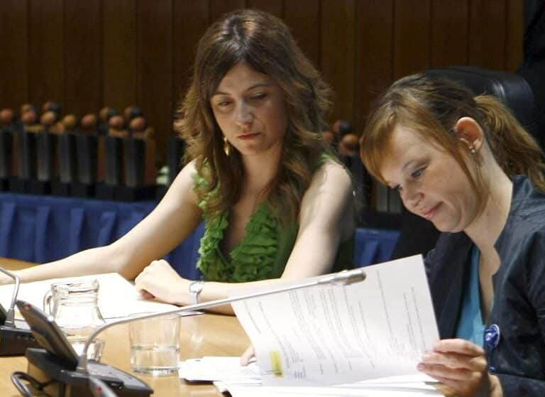 Leire Pajín y Bibiana Aído, las ministras de la polémica 'desterradas' en América