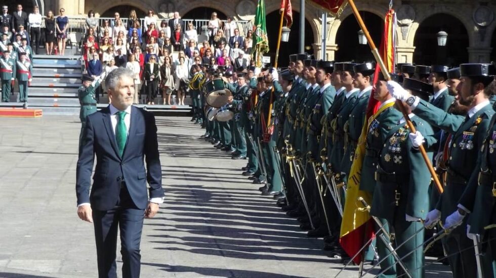 El ministro del Interior en funciones, Fernando Grande-Marlaska, en un acto oficial de la Guardia Civil.