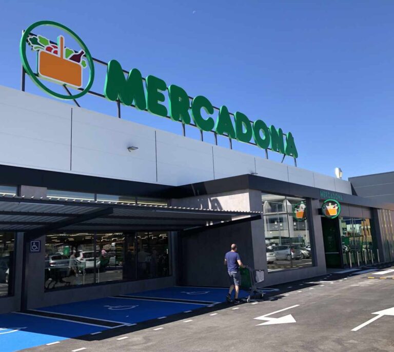 Mercadona resiste el tirón de Lidl y refuerza su liderazgo en España