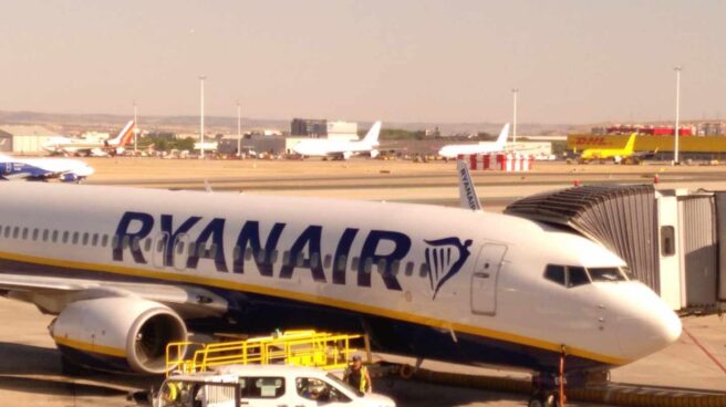 Un avión de la aerolínea de bajo coste Ryanair.