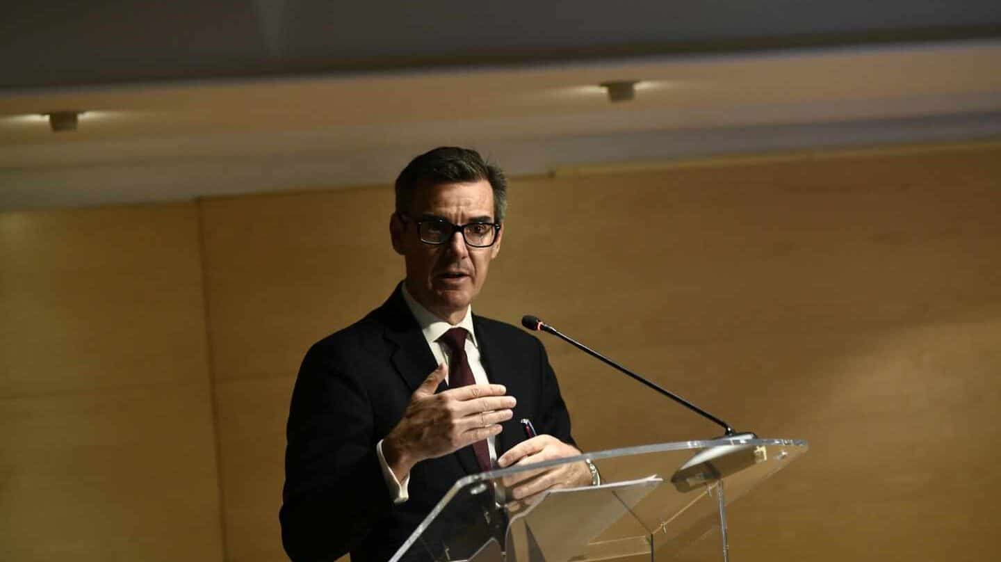 El vuelo del bono hacia mínimos históricos: un ahorro de 80.000 millones en siete años.