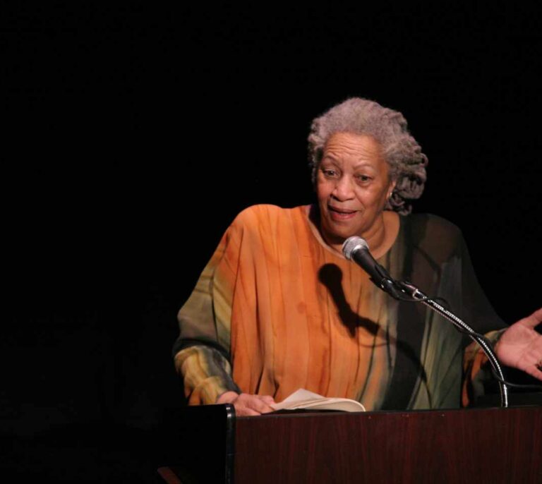 Muere Toni Morrison, primera afroamericana en ganar el Nobel de Literatura
