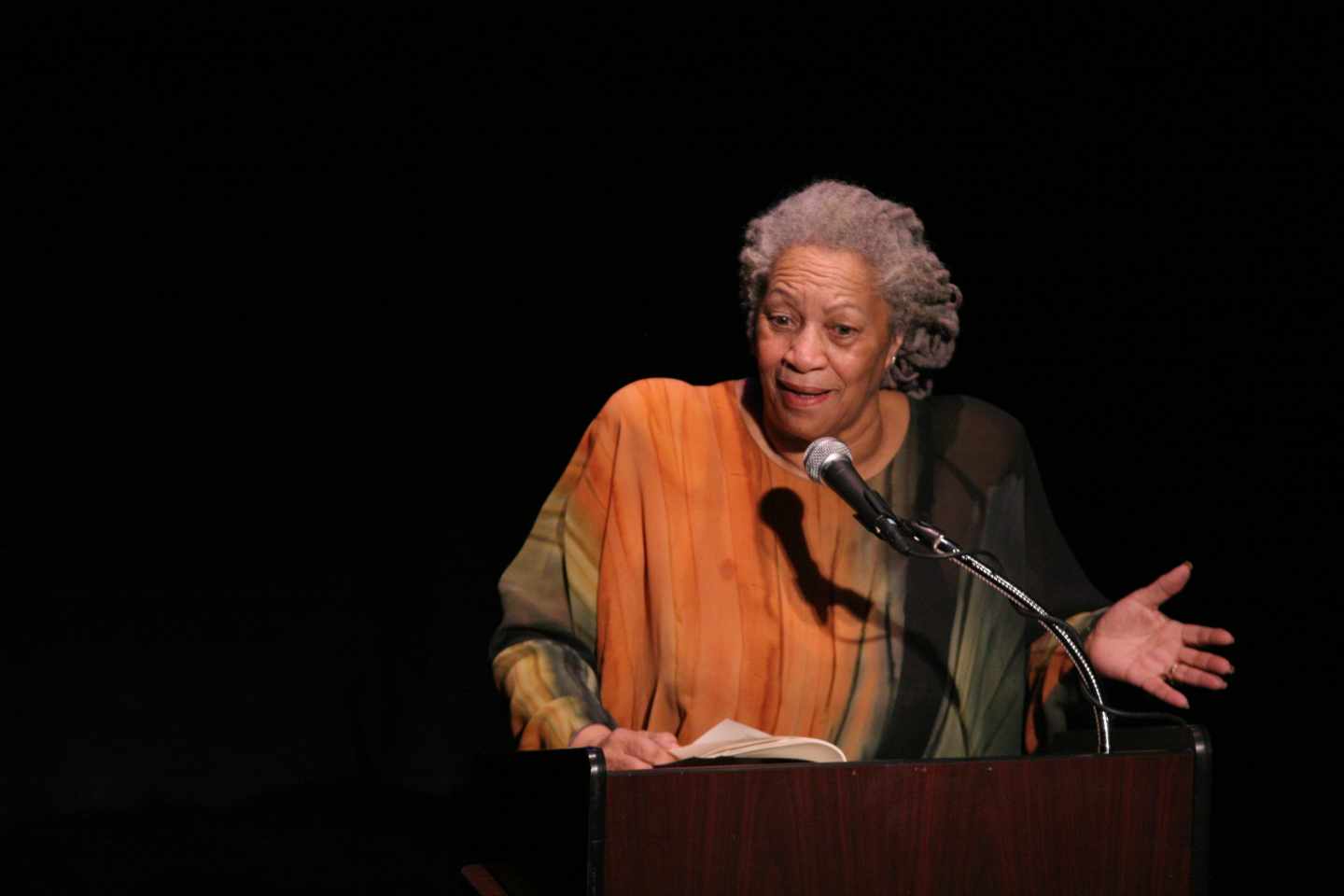 Muere Toni Morrison, primera afroamericana en ganar el Nobel de Literatura