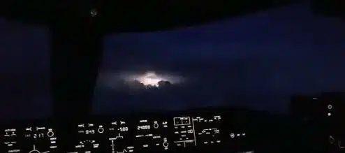 Así se veía desde el aire la espectacular tormenta que azotó Madrid este lunes