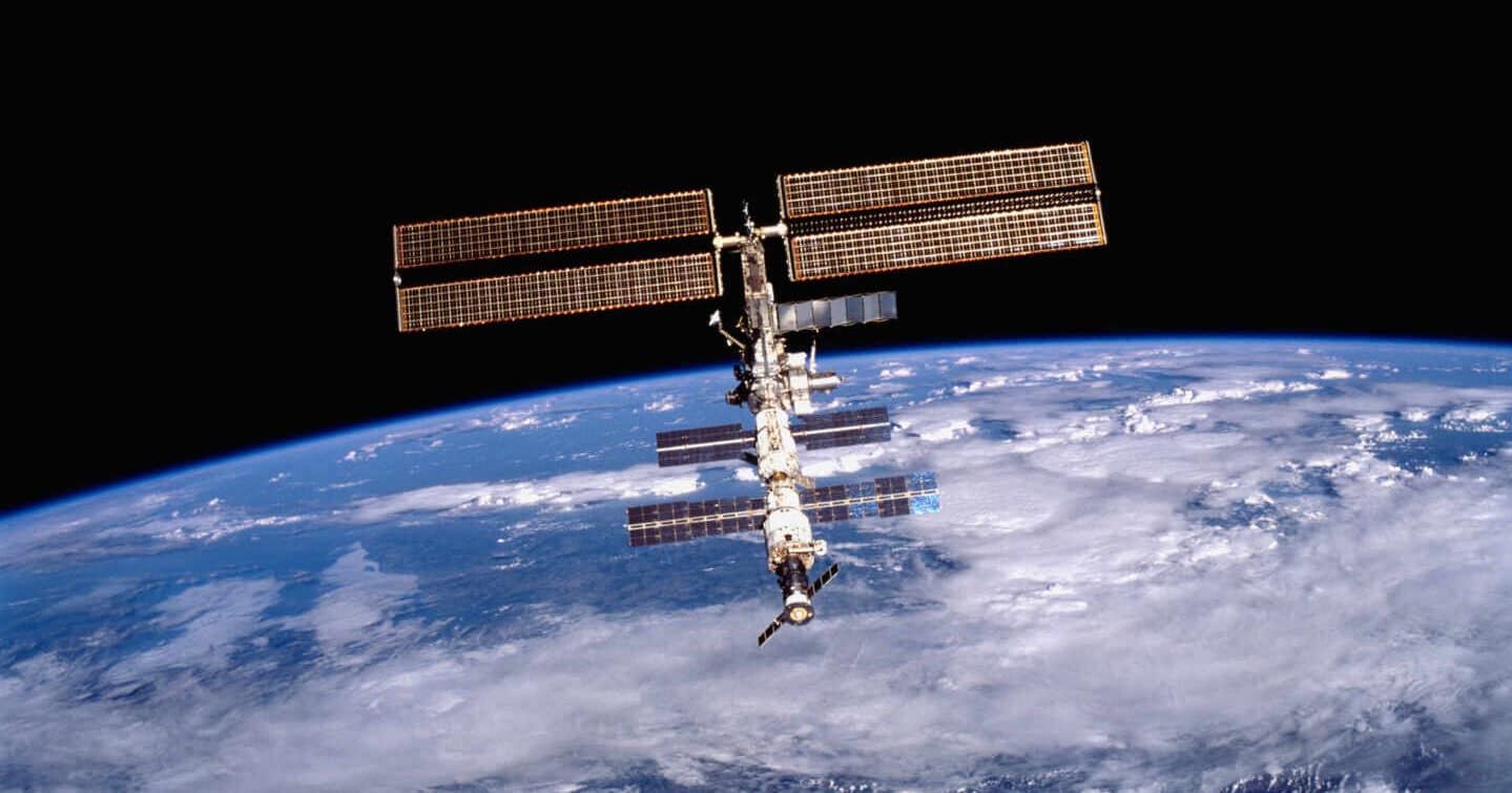 La Estación Espacial Internacional, fotografiada en 2001