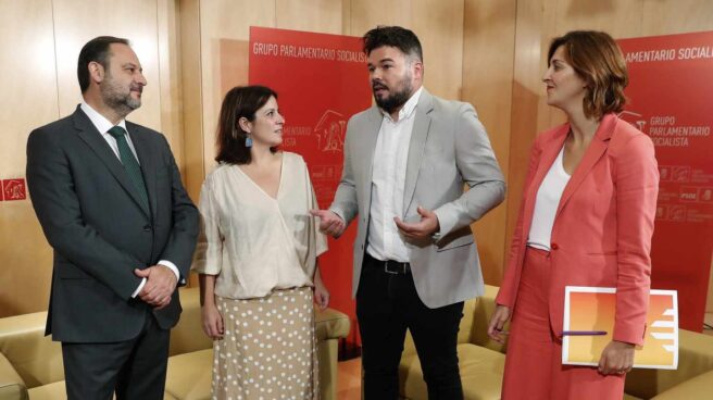 Rufián presiona a Iglesias: "Que vaya a la cárcel y le hable de humillación a Junqueras"