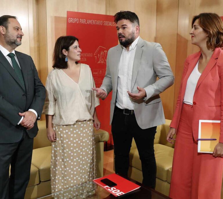 Rufián presiona a Iglesias: "Que vaya a la cárcel y le hable de humillación a Junqueras"