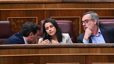 Ciudadanos se aferra al continuismo para evitar bandazos tras la marcha de Rivera