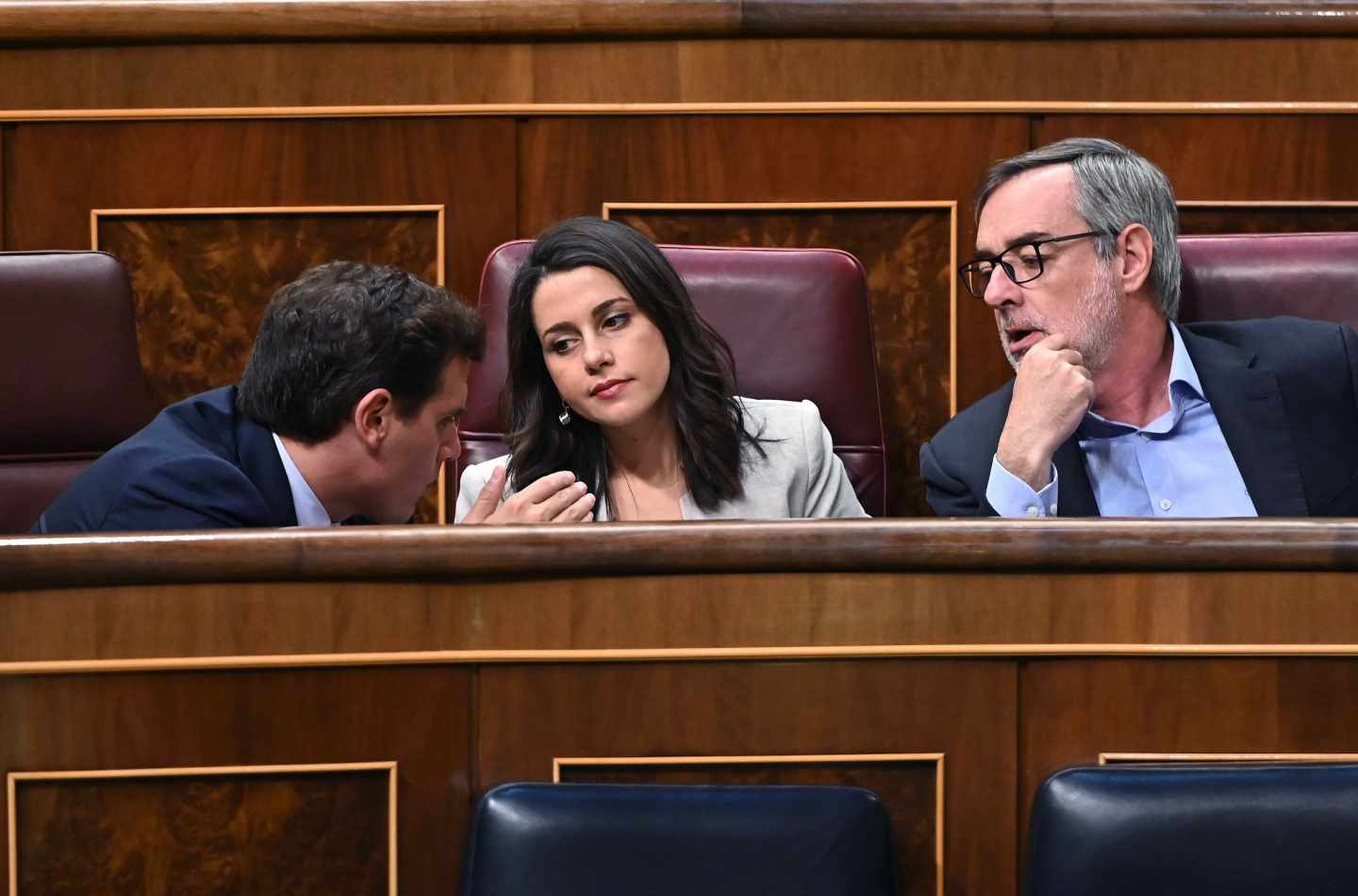 El presidente de Ciudadanos, Albert Rivera, junto a Inés Arrimadas y José Manuel Villegas en el Congreso.