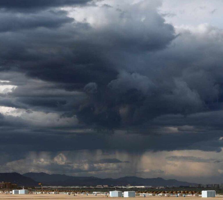 Las lluvias afectarán hoy al norte y sur de España