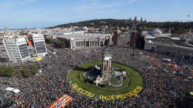 Plaza de España de Barcelona durante La Diada.