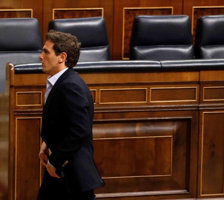 El CIS da un respiro a Rivera, pero sitúa a Sánchez como única vía para evitar el abismo