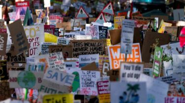 El Parlamento Europeo declara la emergencia climática y reclama acción
