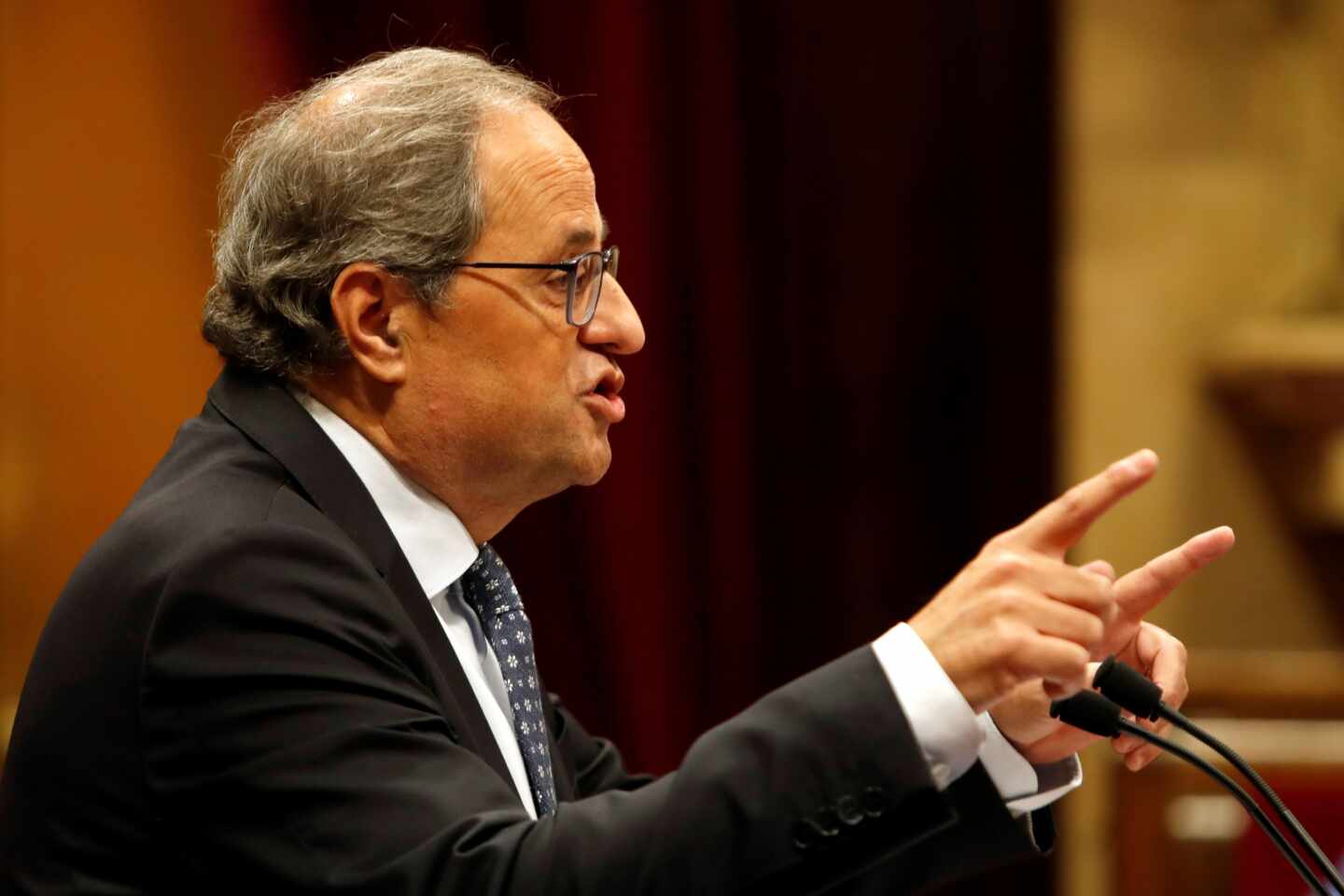 Torra abronca a los diputados de su partido por el debate sobre su "sustitución"