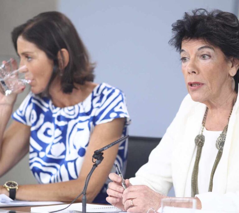 El PSOE confía en quebrar la unidad en Podemos y que obliguen a Iglesias a pactar