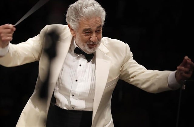 Plácido Domingo recibe una ovación de varios minutos en su regreso a Europa