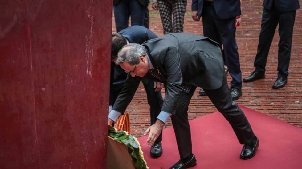 El presidente de la Generalitat, Quim Torra, durante una ofrenda floral en la Diada