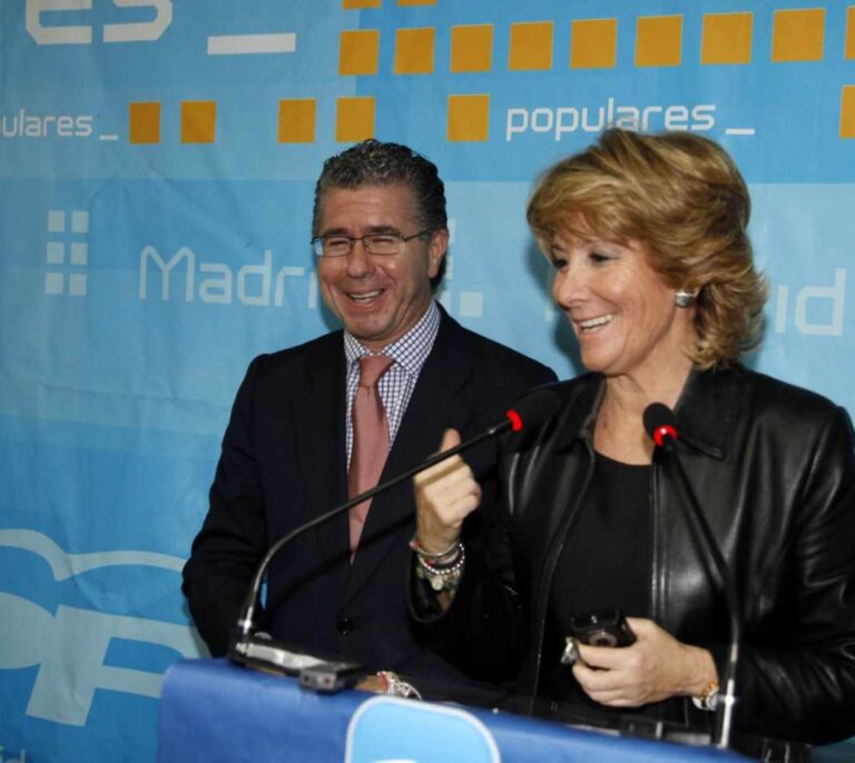 Aguirre dio un "cheque en blanco" a Granados para amañar suelo público