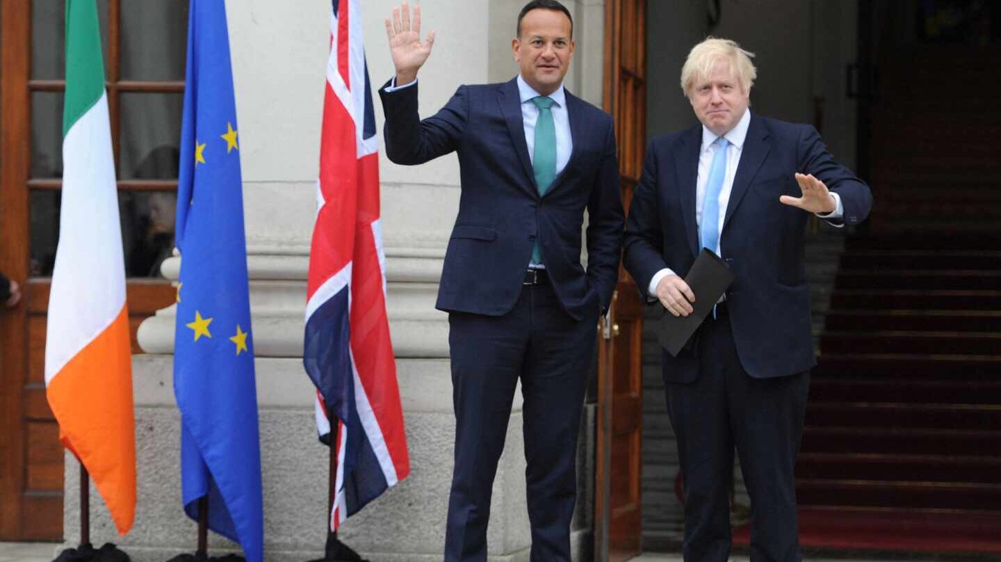 Leo Varadkar y Boris Johnson