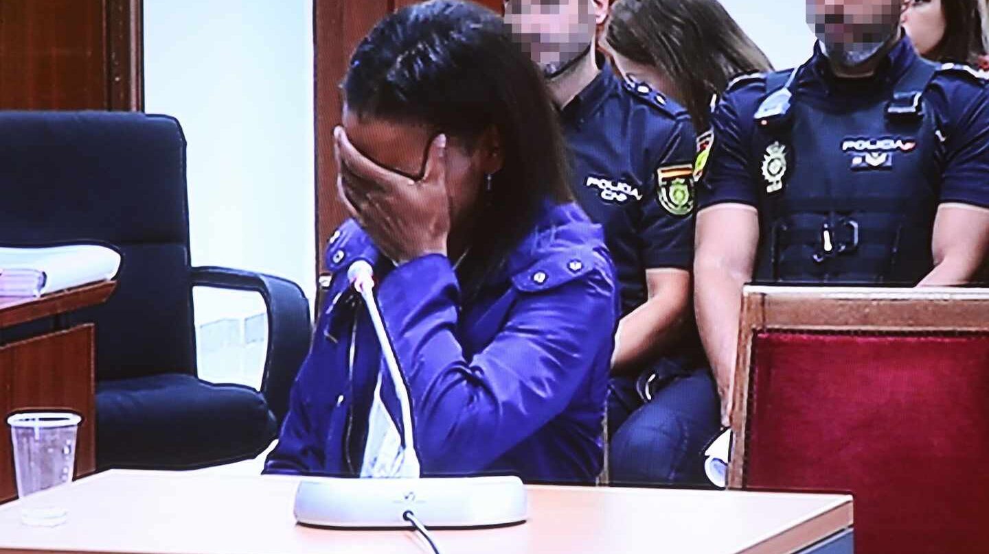 Ana Julia Quezada.