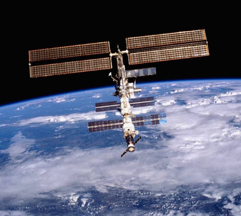 La NASA quiere llevarte al espacio (pero tienes que pagar 80 millones)