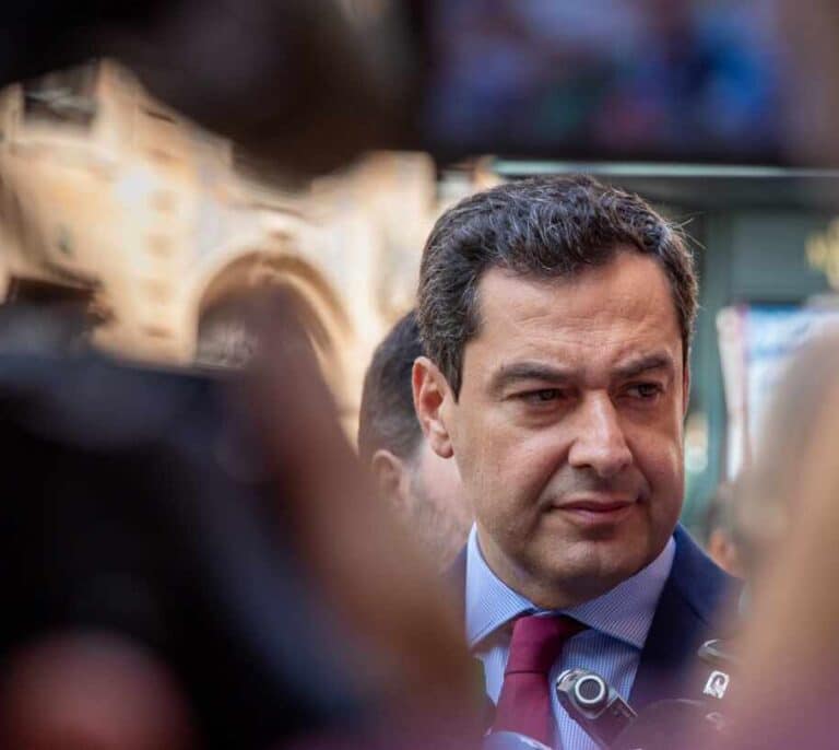 Moreno pide "ajustes" para hacer listas "más potentes" del PP e insiste en una coalición con Cs