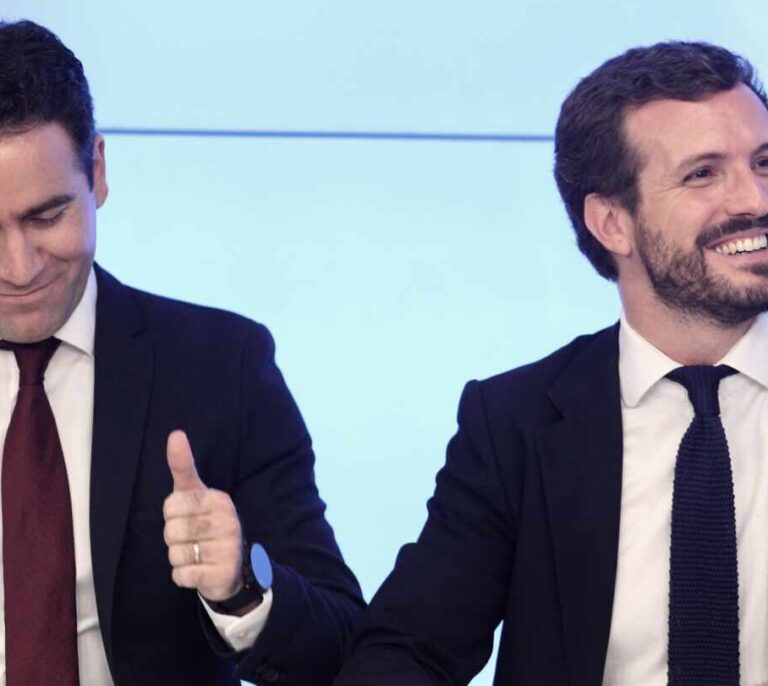 La sonrisa del Destino se posa sobre Pablo Casado