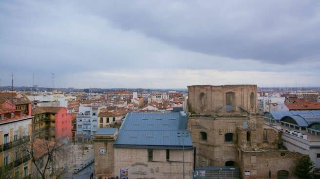 cropped-Escuelas_Pías_-_Plaza_de_Agustín_Lara_8584925381.jpg