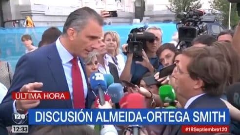 Almeida se encara con Ortega Smith tras reventar el minuto de silencio por la mujer asesinada en Madrid