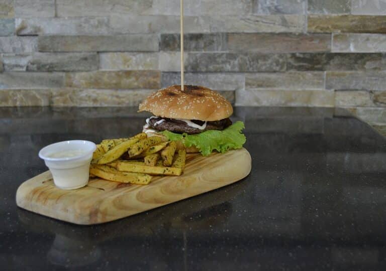 La mejor hamburguesa de España está en Valencia, es de buey y tiene dos cebollas