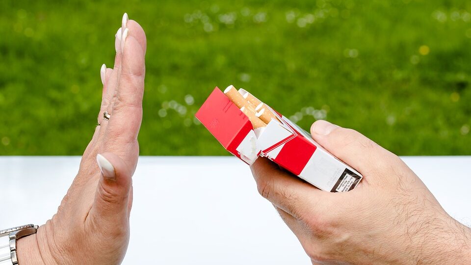 La Sanidad cubrirá por primera vez un fármaco para dejar de fumar