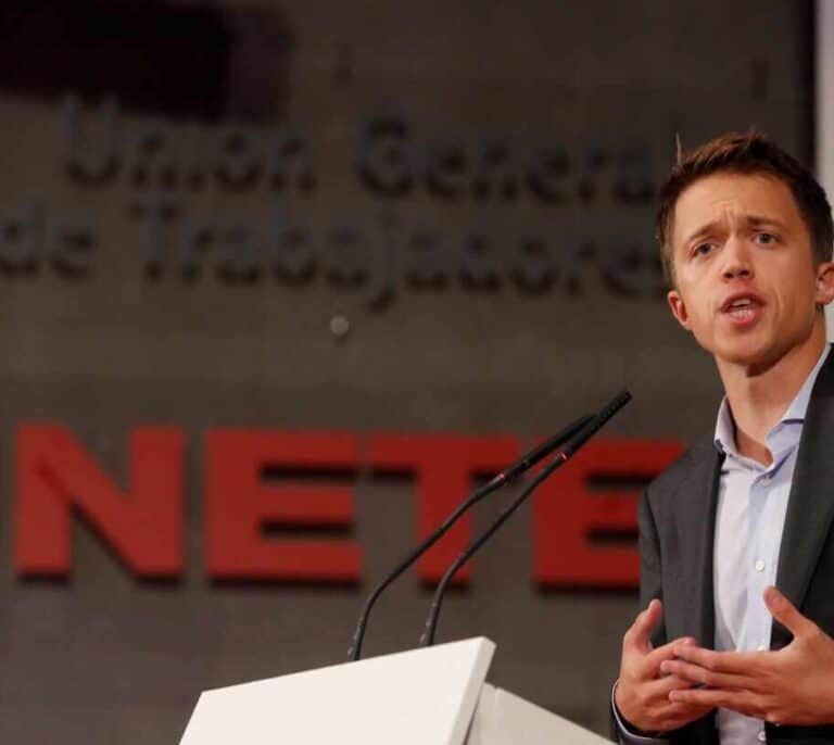 A Errejón se le cuela un crítico en su gran acto de presentación: "¡Venís a dividir!"