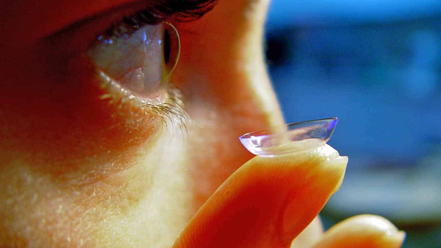 Retiradas unas lentillas para astigmatismo por peligro de daños en la córnea