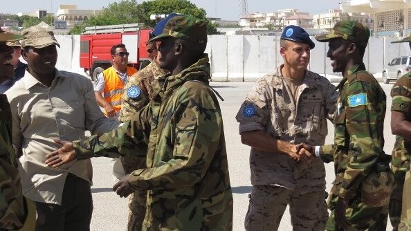 Un militar español sale ileso de una emboscada con minas en Somalia