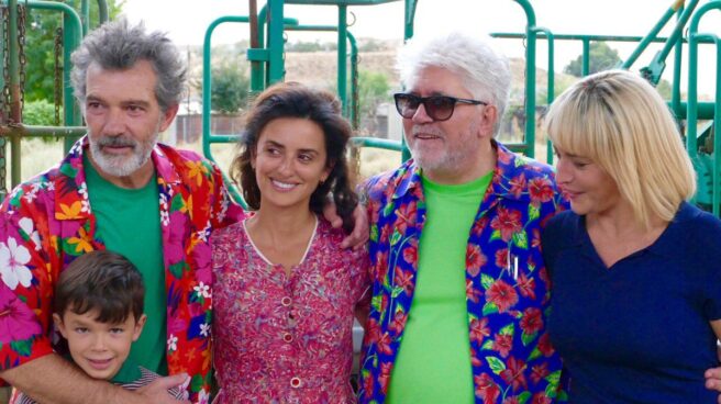 El triunfo de 'Dolor y Gloria' de Pedro Almodóvar Imagen del fin del rodaje de 'Dolor y gloria'