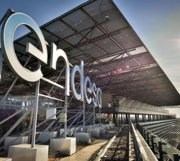 Endesa crea un fondo de 25 millones para la compra de material y servicios contra el coronavirus