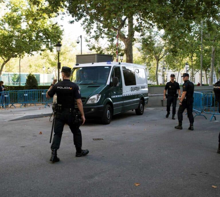 ERT: radicales, organizados y dispuestos a usar la violencia por una República catalana