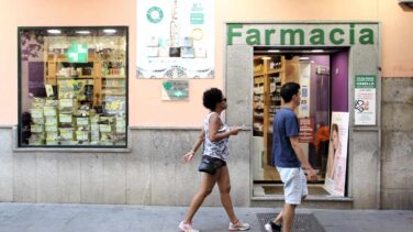 Las farmacias de Madrid repartirán siete millones de mascarillas gratis desde este lunes