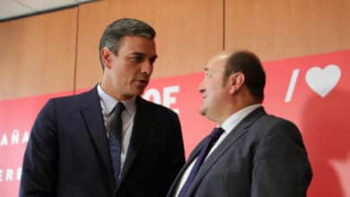 Ortuzar recuerda a Sánchez que antes de los presupuestos "debe darnos lo que nos debe"