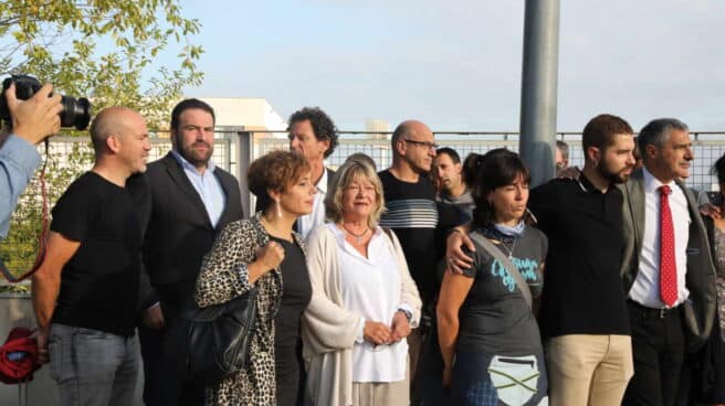 Las abogadas Amia Izko y Arantza Zulueta, antes de acceder a la vista en la Audiencia Nacional.