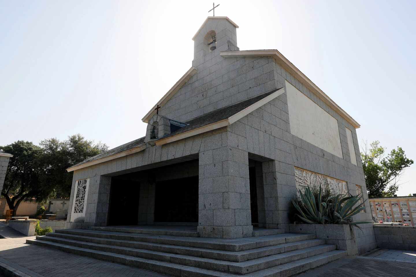 Panteón de la familia Franco en el cementerio de El Pardo-Mingorrubio, donde está enterrada la esposa del dictador.